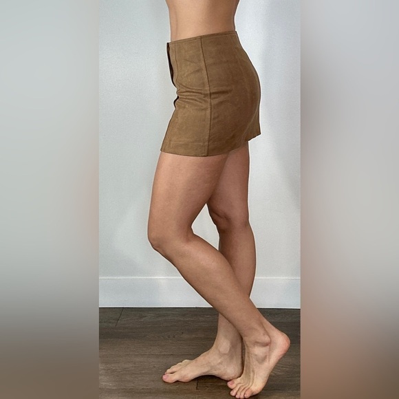 LF JAPONICA WOMAN Suede texture stretch mini skirt - Picture 3 of 9